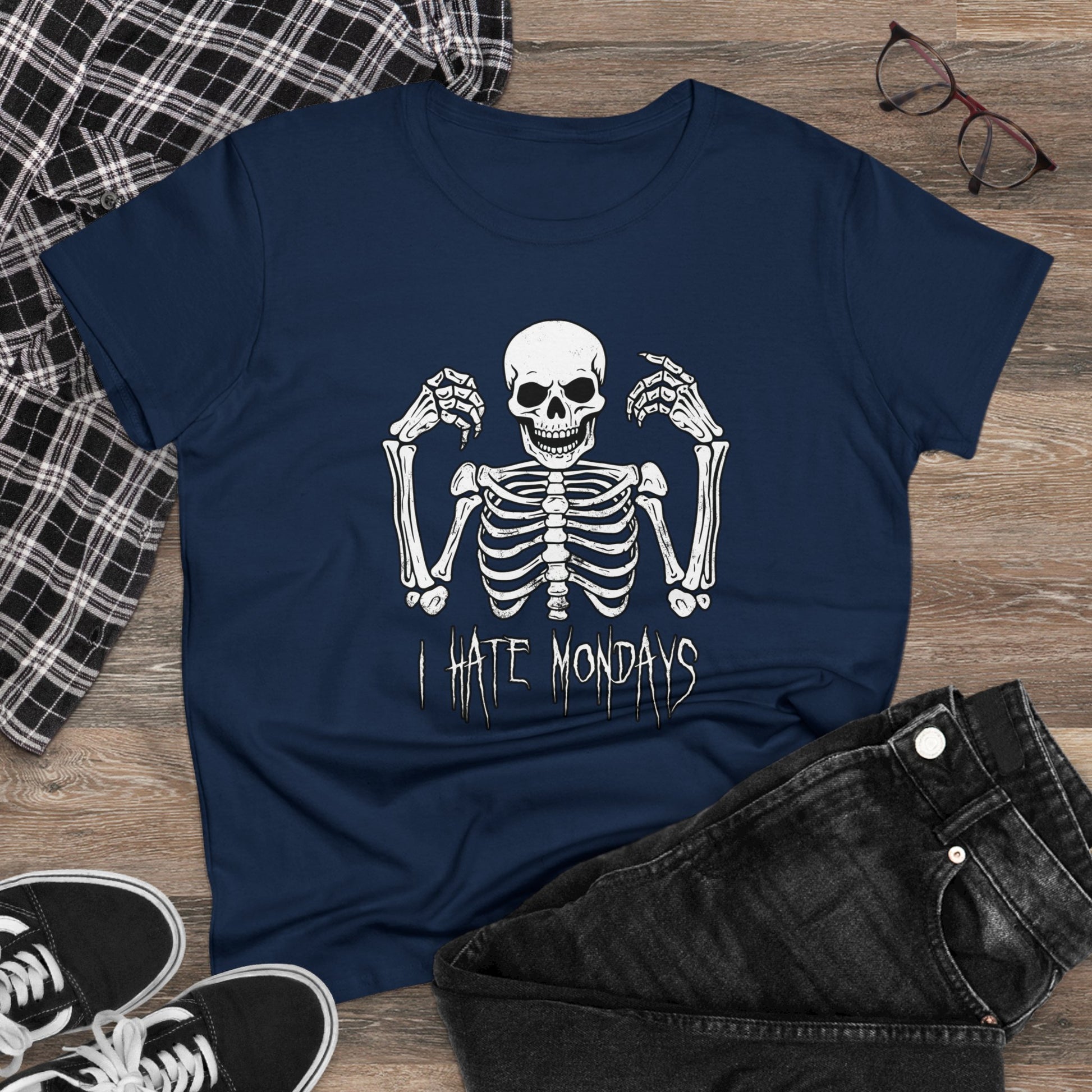 Women's T-shirt Skelly Hates Mondays - Frogos Design
