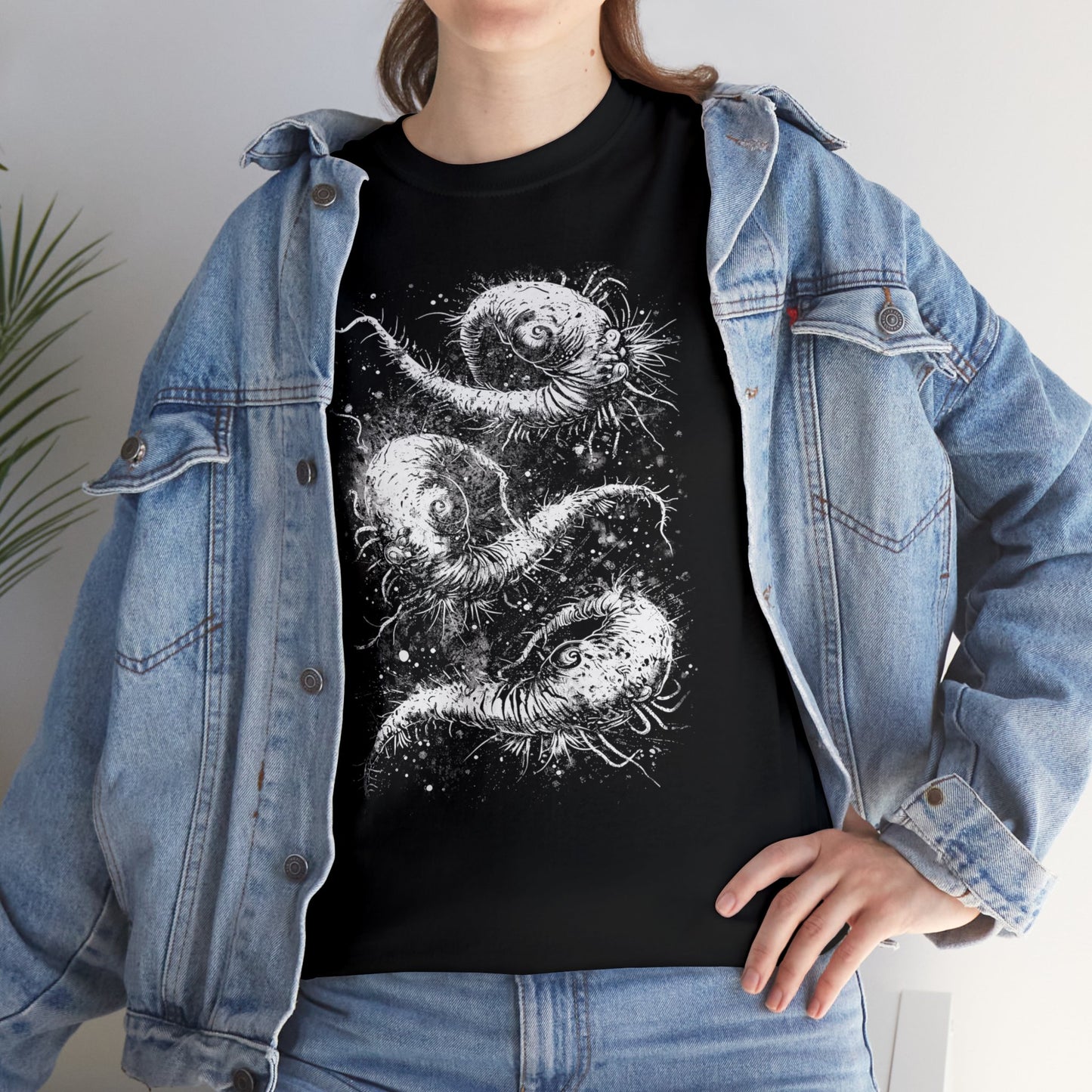Unisex T-shirt Cosmic Worms in White - Frogos Design