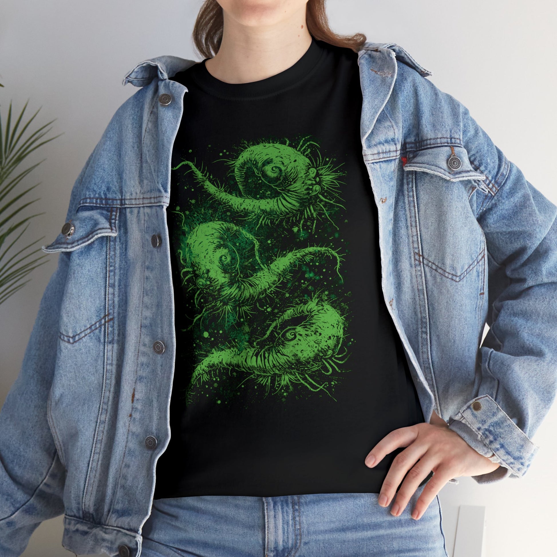 Unisex T-shirt Cosmic Worms in Green - Frogos Design